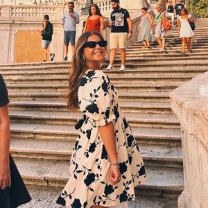 Meet your Posher, Sydney